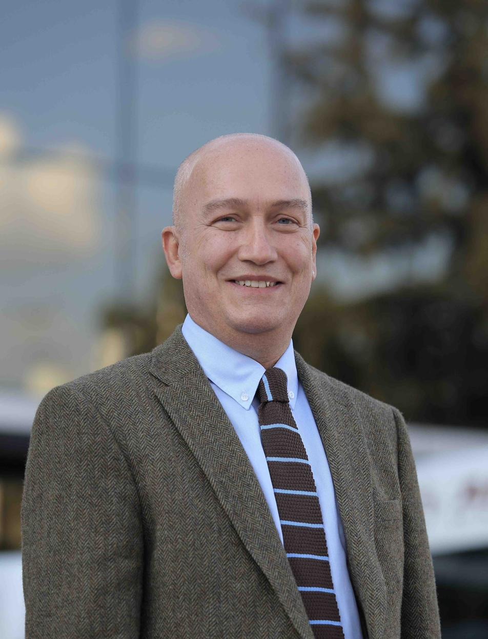 Professor Semih Keskil